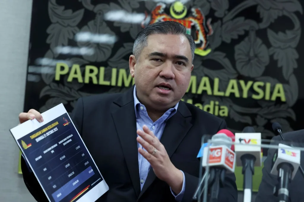 ‘Forget about it’: Loke refuses to negotiate with industry players over overloaded lorries